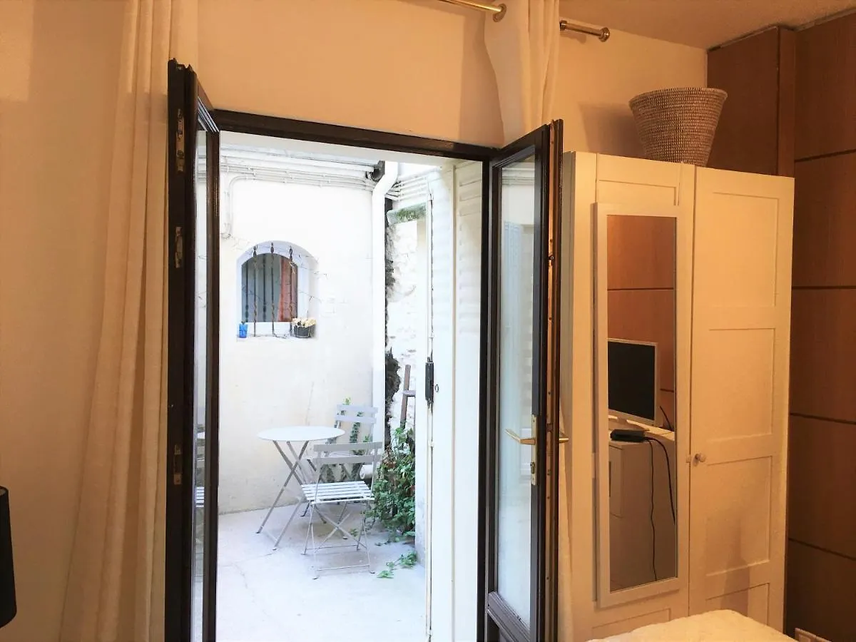 Apart Prive Parisien La Casita Avec Cuisine Equipe -St Charles - Near Beaugrenelle -Tour Eiffel 75015 Paris Bel Emplacement !! Apartment