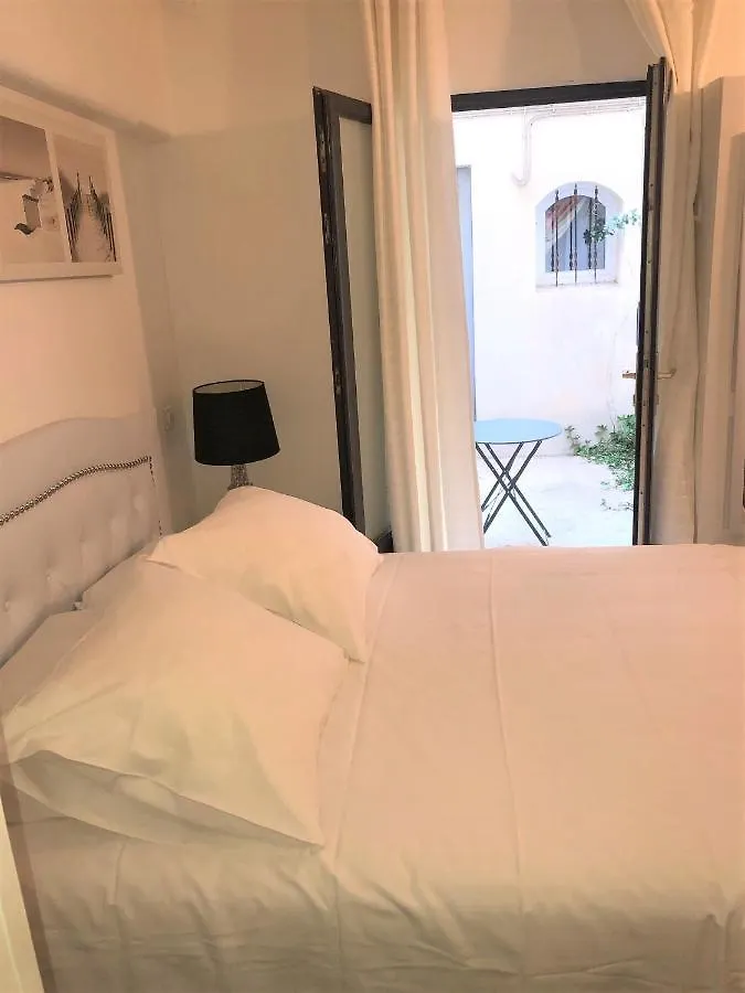 Apart Prive Parisien La Casita Avec Cuisine Equipe -St Charles - Near Beaugrenelle -Tour Eiffel 75015 Paris Bel Emplacement !!