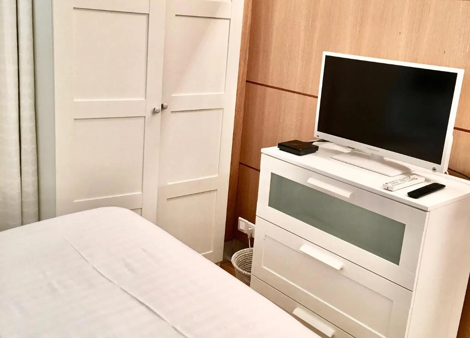Apart Prive Parisien La Casita Avec Cuisine Equipe -St Charles - Near Beaugrenelle -Tour Eiffel 75015 Paris Bel Emplacement !!